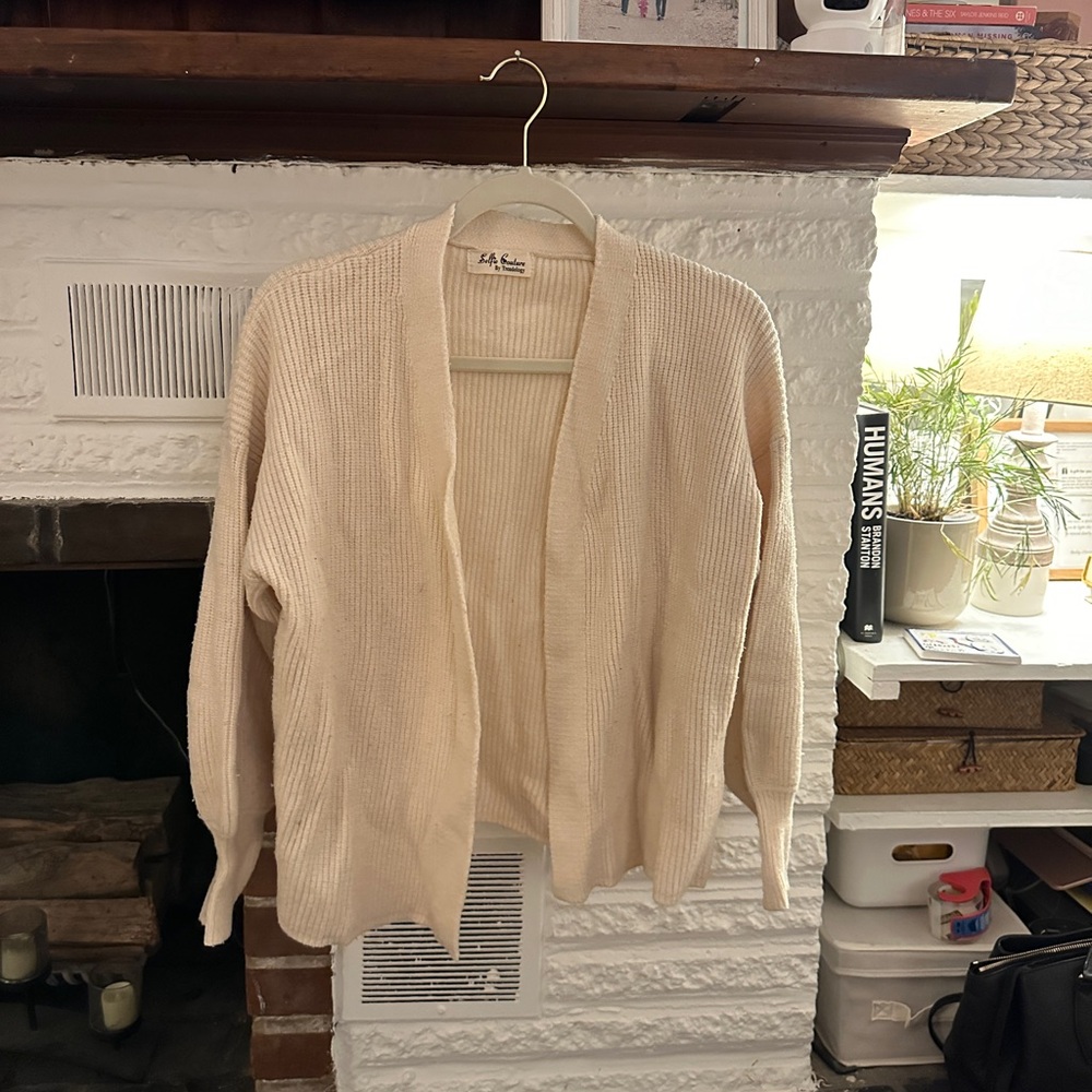 Selfie Couture Boutique Cardigan Sweater Cream S/M